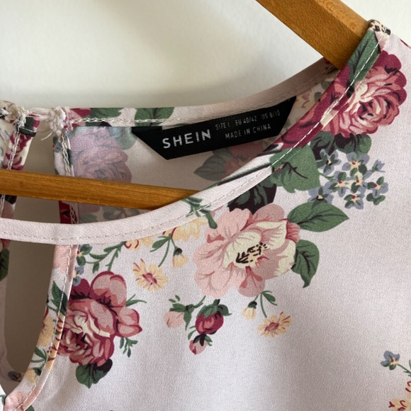 SHEIN Floral Blouse Lace Capped Sleeves Feminine Spring Sz L - Picture 2 of 7